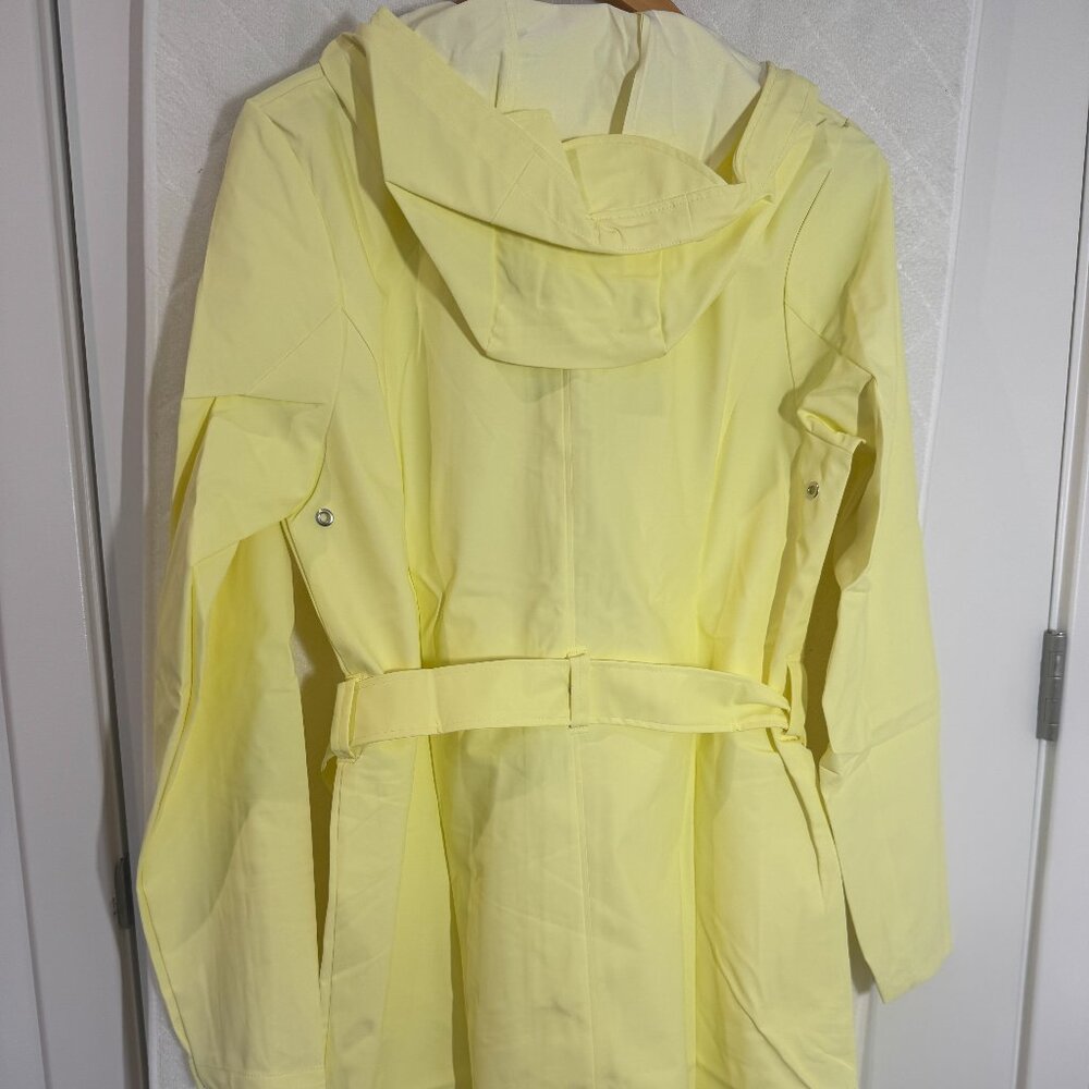 Rains Curve w Jacket - Picture 3 of 7